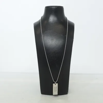 Halsband (Silverfärgad) Okänd metall