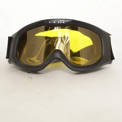Ski goggles (Black, Yellow) from Cébé