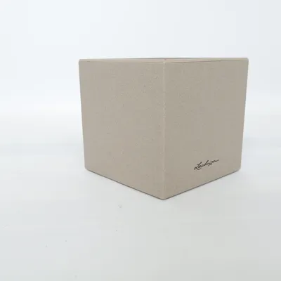 Blomsterkrukke (Beige, Sort) fra Lechuza