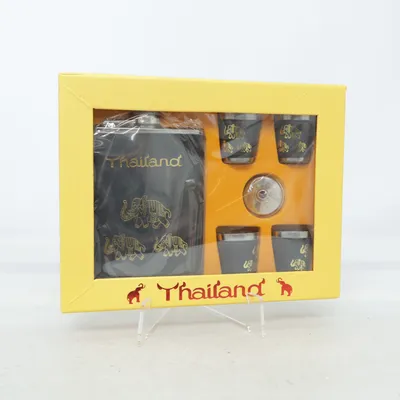 Plunta (Svart, Guldfärgad, Gul) från Thailand