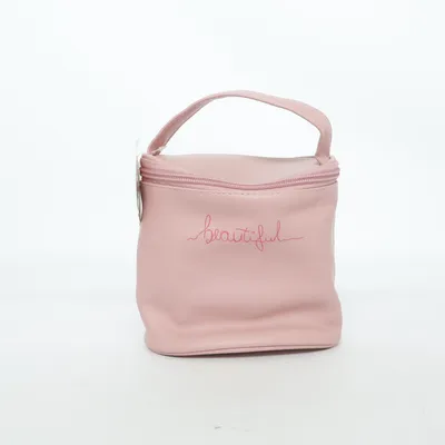 Sminkväska (Rosa) från Douglas