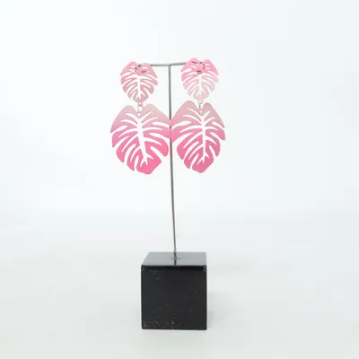 Örhängen (Rosa) Okänd metall