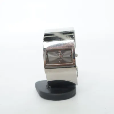 Armbandsur (Silverfärgad, Svart) från Zone