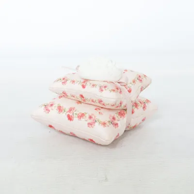 Home decoration (Pink, Red, White)