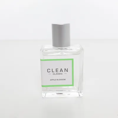 Eau de parfum (Apple Blossom) fra Clean Classic