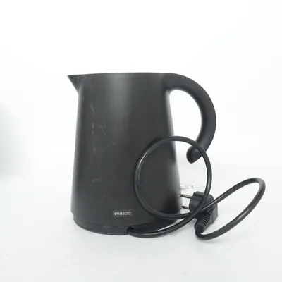 Electric kettle (Black) from Eva Solo