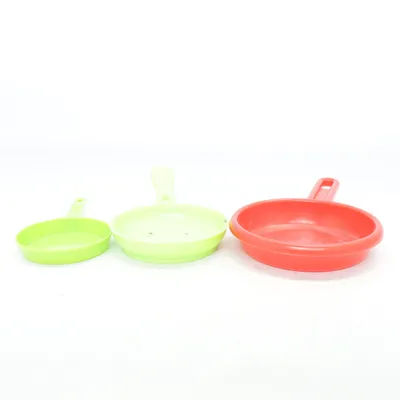 Vaisselle de poupées (Rouge, Vert, Multicolore) de Dantoy