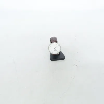 Montre (Marron, Blanc) de Daniel Wellington