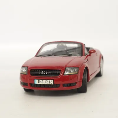 Voiture jouet (Tt Roadster) de Maisto
