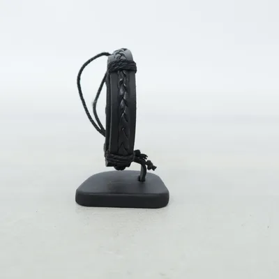 Armband (Svart) Okänd metall