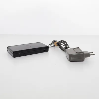 Game console (Black)