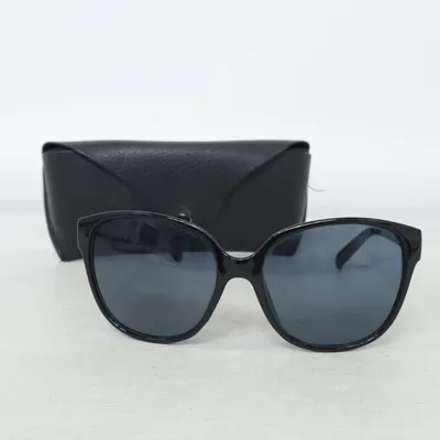 Sunglasses (Black)
