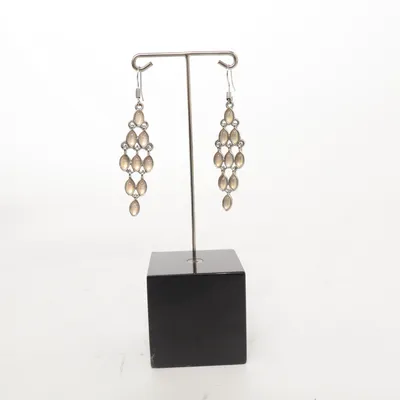 Boucles d'oreilles (Argent, Rose) Métal inconnu