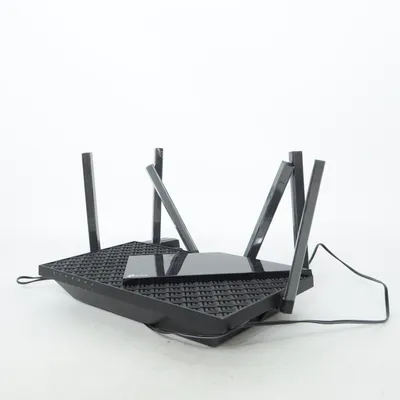 Router (Archer AX72) fra TP-Link