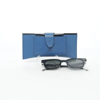 Solglasögon (Svart) från Gentle Monster