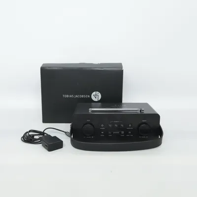 Radio (Tobias Jacobsen) från Tobias Jacobsen