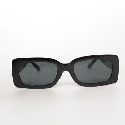 Sunglasses (Black)