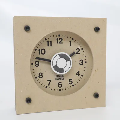 Bordsklocka (Beige) från Trygg Hansa