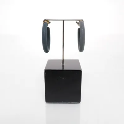 Örhängen (Svart) från India Okänd metall