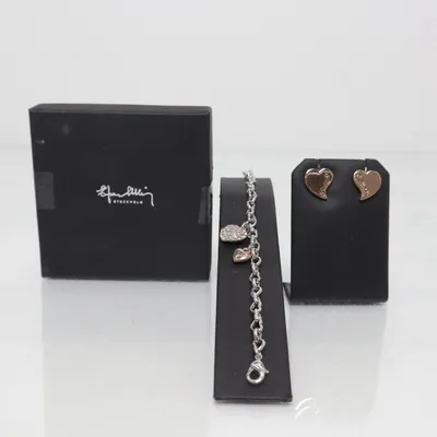 Smyckesset (Silverfärgad, Guldfärgad) från Guess Okänd metall