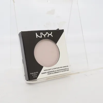 Highlighter (Ice queen) fra NYX