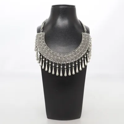 Collier (Argent) Métal inconnu