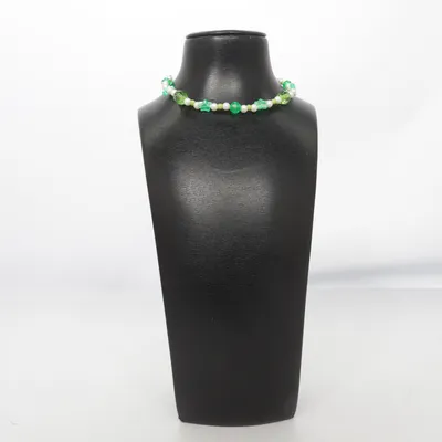 Ketting (Wit, Groen) Onbekend materiaal