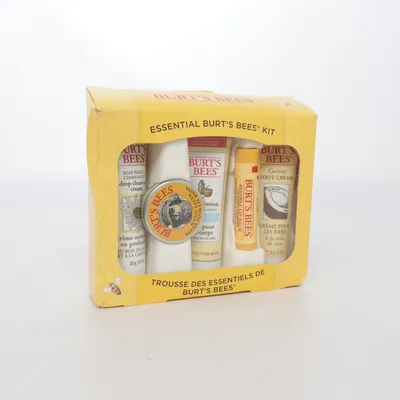 Skincare set (Travel set limited edition) from Burts Bees