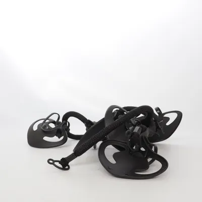 Wardrobe fittings (Cap Rack) from Perfect Curve