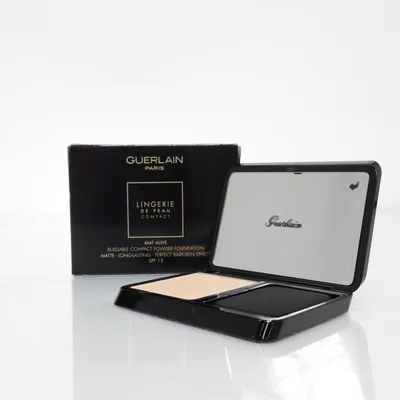Puder (LINGERIE DE PEAU) från Guerlain