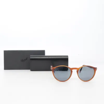 Solglasögon (Brun) från Persol