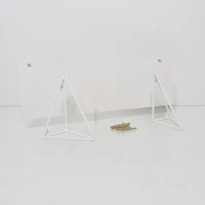 Hyllkonsol (Pythagoras) från Maze