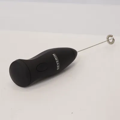 Mjölkskummare (Svart) från Severin