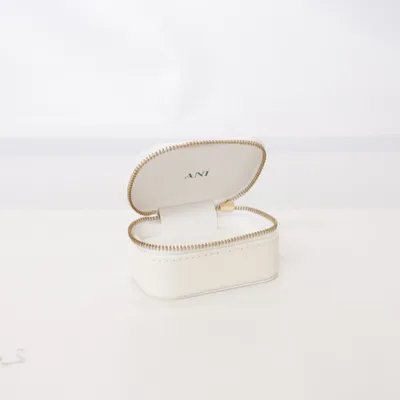 Smyckesförvaring (Vit) från Ani