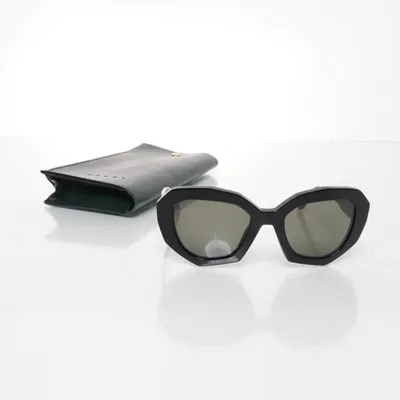 Lunettes de soleil (ME606S 001) de Marni