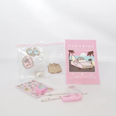 Crafts (Vacation Mood) from Pusheen