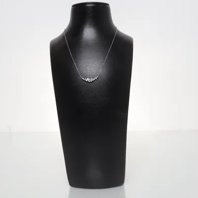 Halsband (Vit) från Plaza Okänd metall