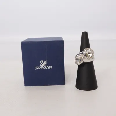 Ring (Silverfärgad) från Swarovski Okänd metall