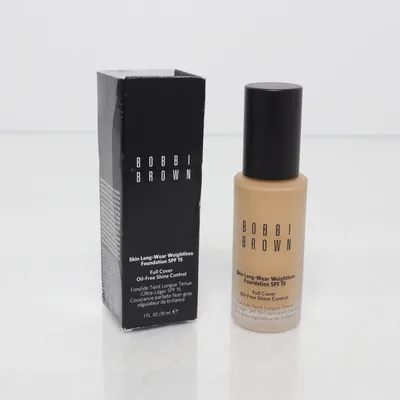 Foundation (W-058) från Bobbi Brown