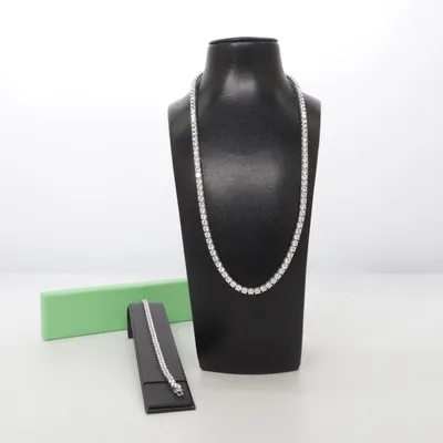 Jewelry set (Silver) from Swarovski Unknown metal