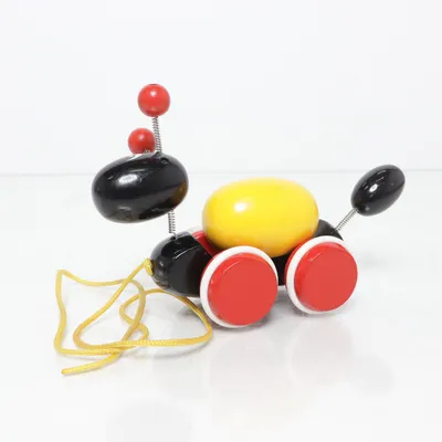 Dragleksak (Svart, Röd, Gul) från Brio