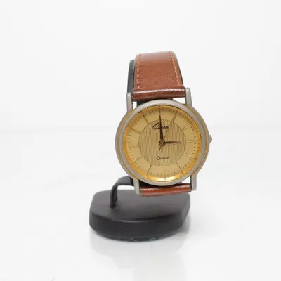 Wristwatch (Brown) from Queen