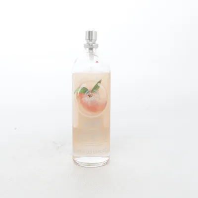 Body mist (Peche Devigne) from The Body Shop
