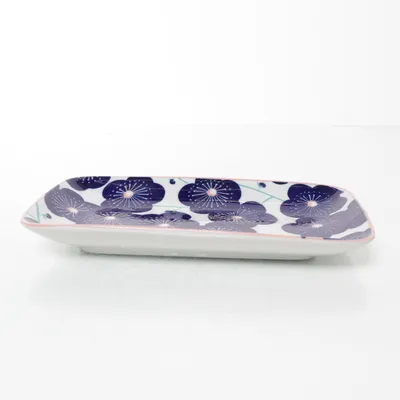 Serveringsfat (Blå, Vit, Rosa) från Flying Tiger