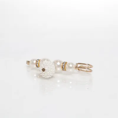 Broche Onbekend materiaal