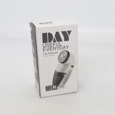 Fabric shaver (White) from DAY Useful Everyday