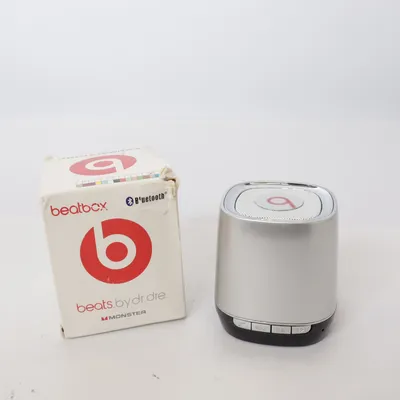 Bluetooth-högtalare (Vit, Röd) från Beats by Dr. Dre