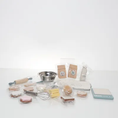 Doll tableware (White, Multicolored)