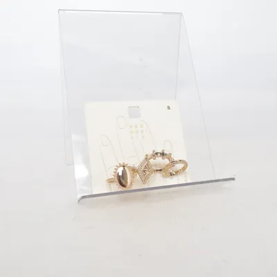 Ring (Gold) from SIX Unknown metal