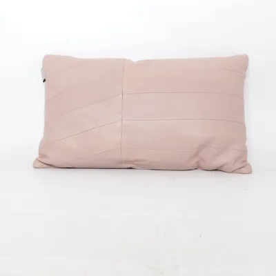 Prydnadskudde (Rosa) från AYTM